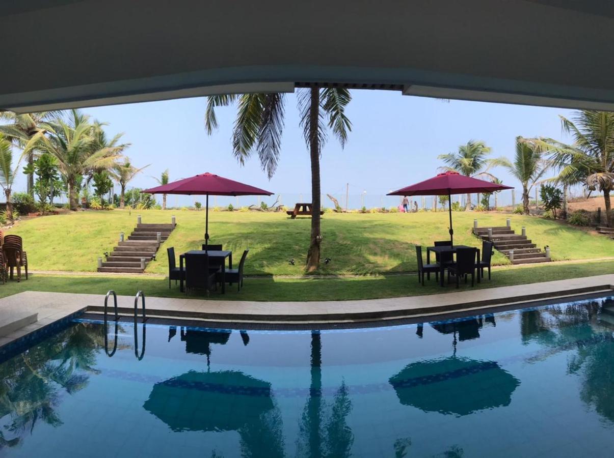 Pamunugama Driftwood Villa מראה חיצוני תמונה